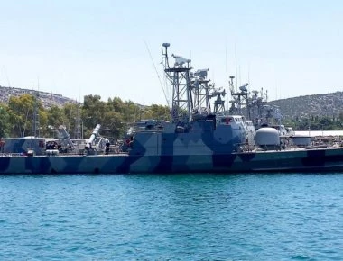 Η «stealth» ΤΠΚ (P29) Σταράκης οπλισμένη με RGM-84 Harpoon αναπτύχθηκε στη Μεγίστη απέναντι από τον τουρκικό Στόλο